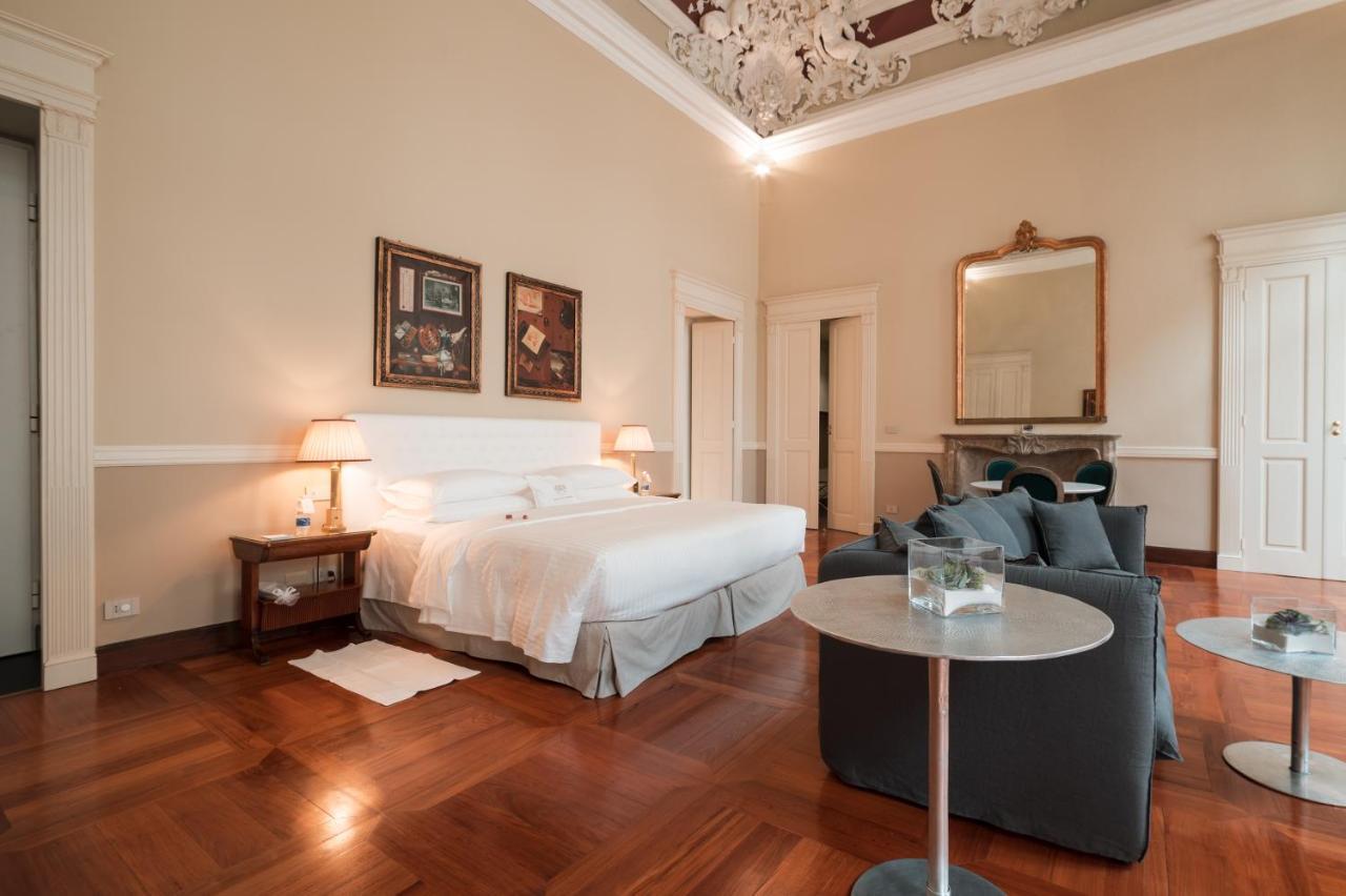 Royal Palace Hotel Turin Exterior photo