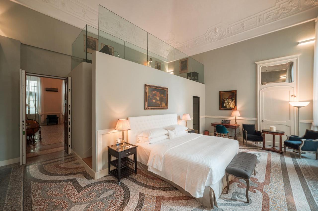 Royal Palace Hotel Turin Exterior photo